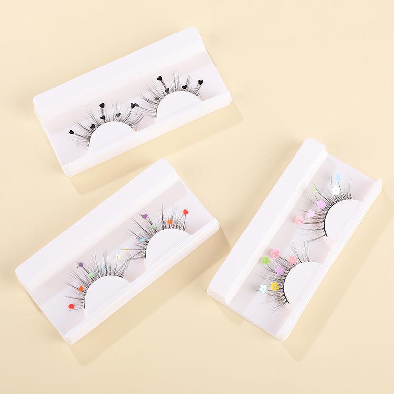 7D Magnetic False Eyelashes with Black Heart Charms