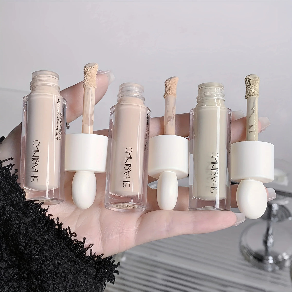 Full Coverage Long-Lasting Liquid Concealer