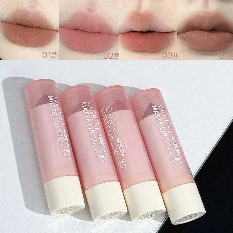 7-Piece Makeup Gift Set with Liquid Lipsticks, Blush Palette, and Necklace