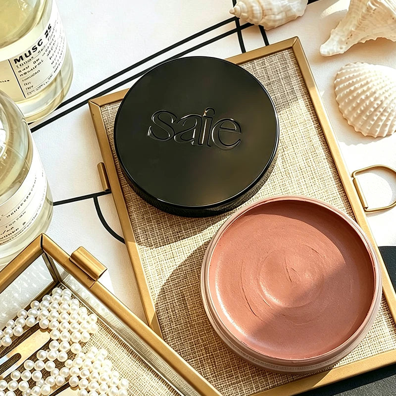 Liquid Powder Blusher and High Gloss Gel Face Contour in Antique Copper