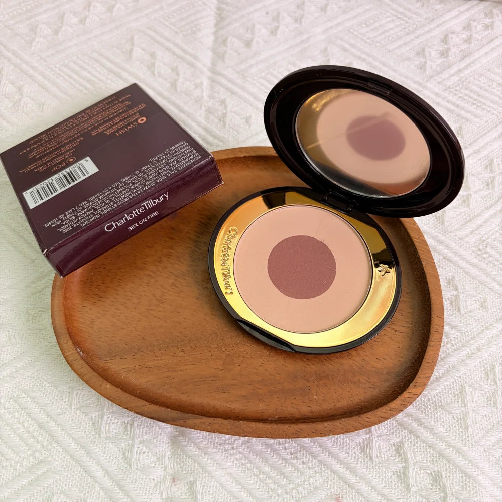 Charlotte Tilbury Blush and Highlight Makeup Set