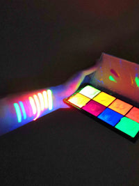 8-Color Face and Body Makeup Palette
